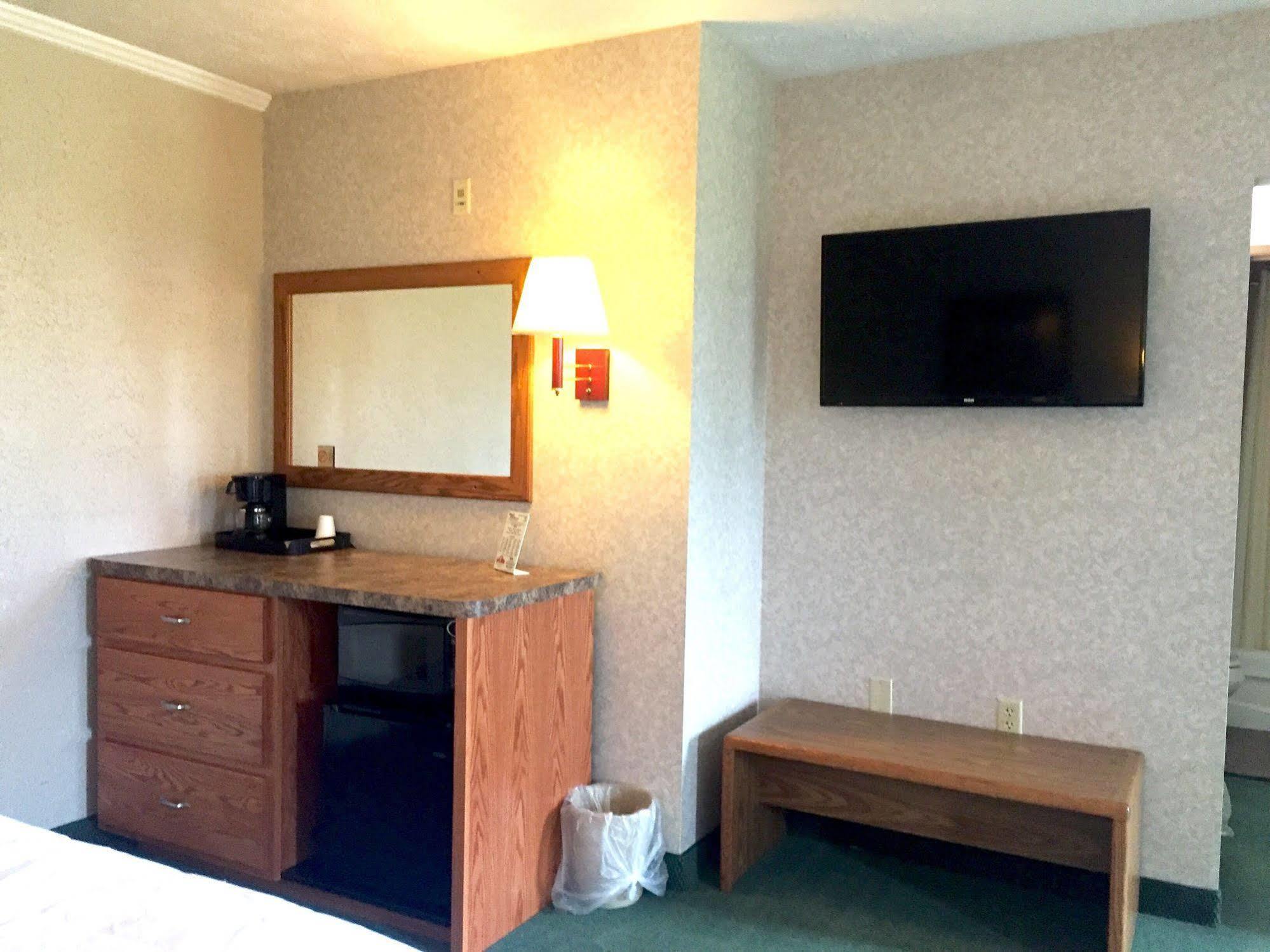 Bright Leaf Golf Resort Harrodsburg Extérieur photo