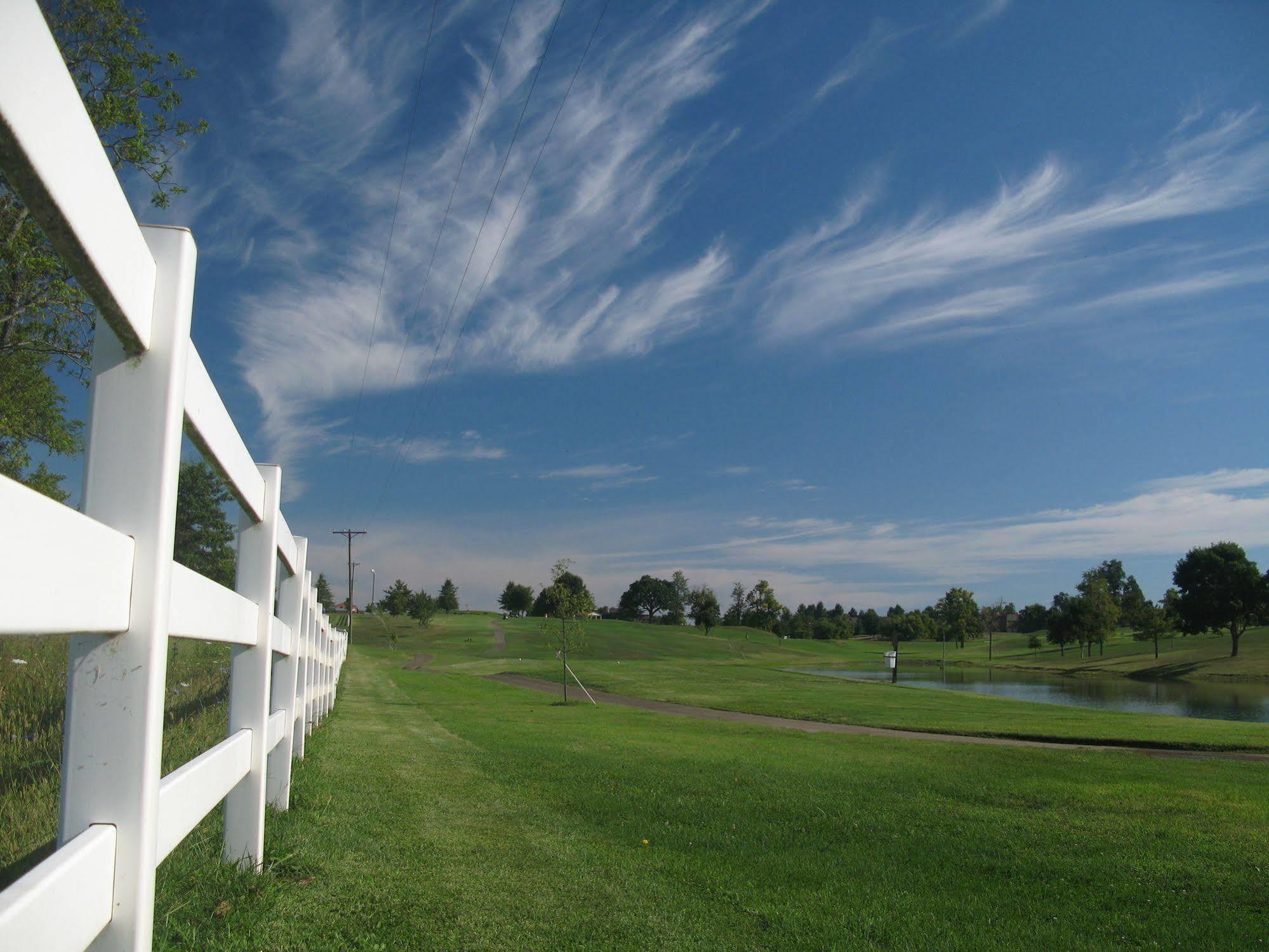 Bright Leaf Golf Resort Harrodsburg Extérieur photo